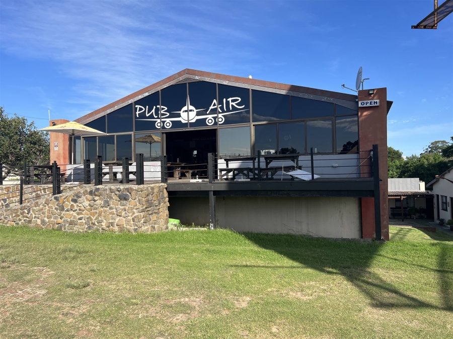 Commercial Property for Sale in Woodbrook Eastern Cape